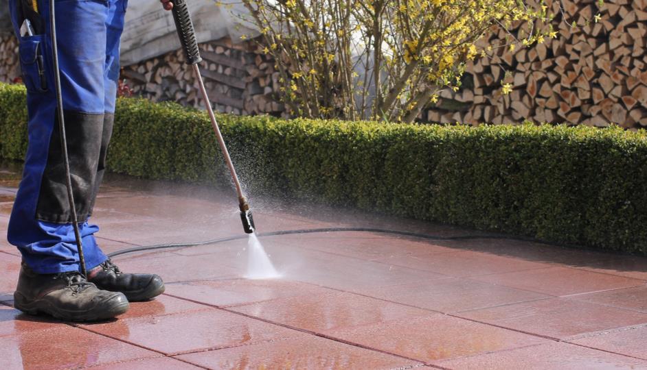 Zavaleta Gutter Cleaning LLC: Service Image-5 Zavaleta Gutter Cleaning LLC: Service Image-5